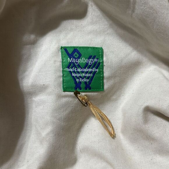 Maya Bags Linen Ivory Brown Hand Embroidered Round Bamboo Handle Bag - Picture 5 of 7